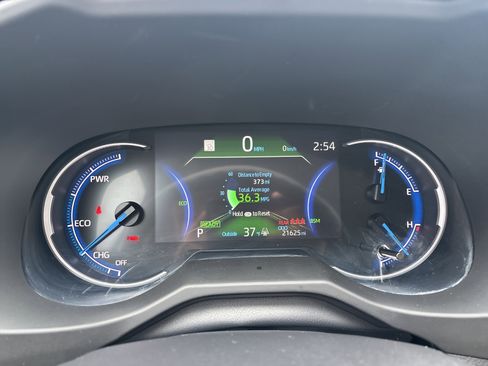 Certified 2025 Toyota RAV4 XLE image 23