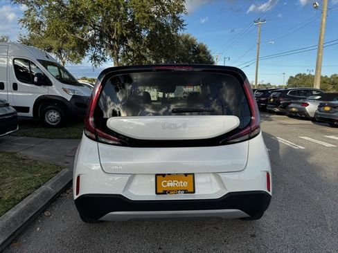 Used 2024 Kia Soul LX w/ Option Group 015 image 4