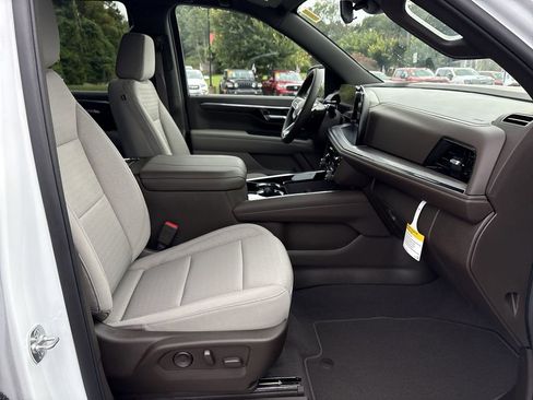 New 2025 Chevrolet Tahoe LS w/ Max Trailering Package image 28