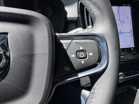 Used 2023 Volvo C40 P8 Recharge Ultimate image 30