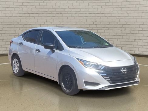 Used 2024 Nissan Versa S w/ Trunk Package FWD image 3
