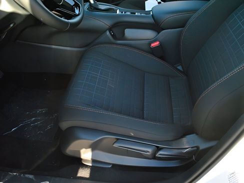 New 2026 Honda HR-V Sport image 7