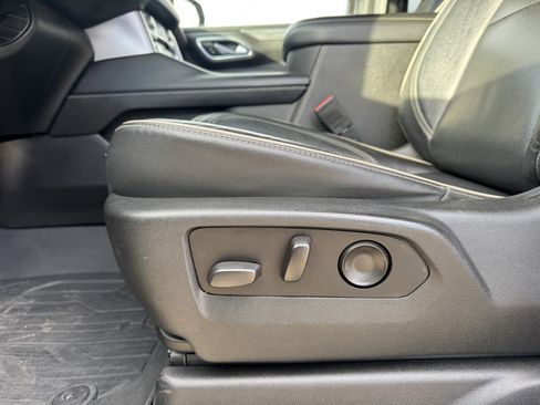 Used 2021 GMC Yukon SLT w/ SLT Luxury Plus Package image 11