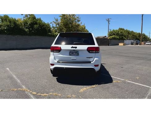 Used 2021 Jeep Grand Cherokee Trackhawk AWD/4WD image 10