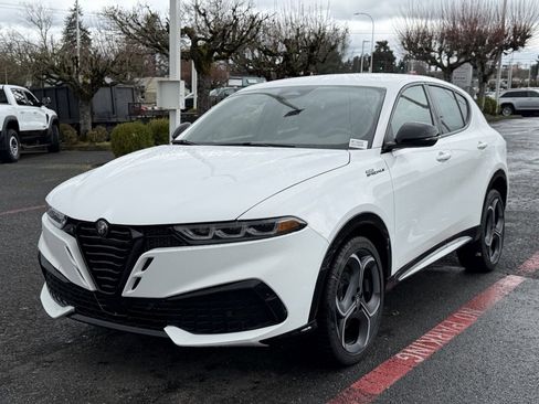 New 2026 Alfa Romeo Tonale image 4