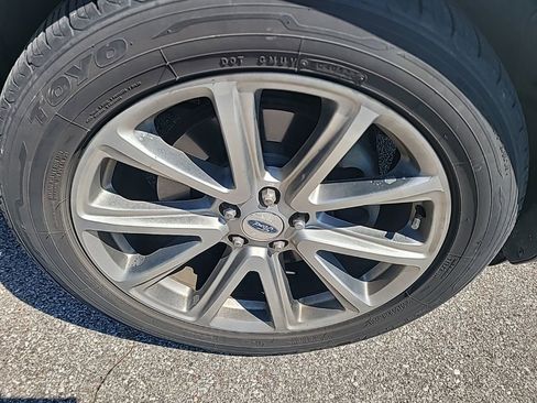 Used 2016 Ford Explorer Limited image 13