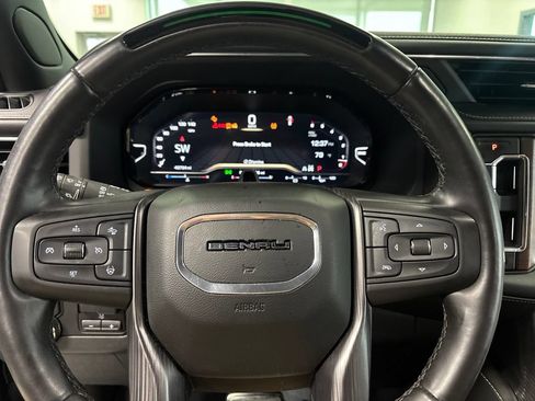 Used 2023 GMC Yukon Denali Ultimate AWD/4WD image 20