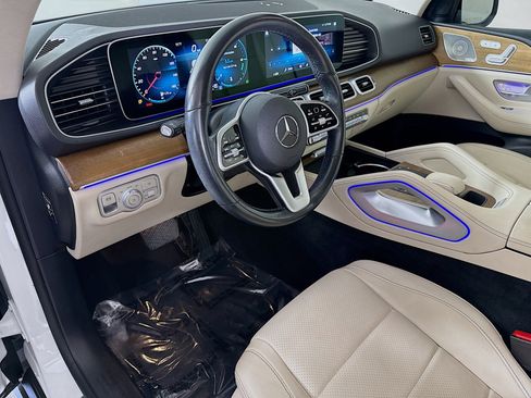 Used 2023 Mercedes-Benz GLE 350 4MATIC w/ Premium Package image 23