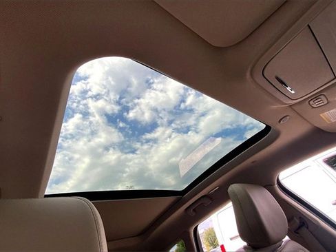 Used 2020 Lincoln Corsair Reserve w/ Elements Package image 11