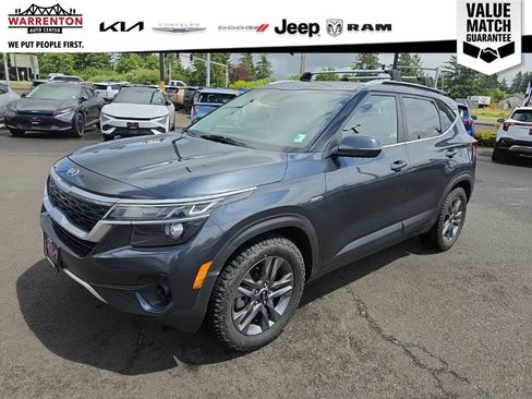 Used 2021 Kia Seltos S AWD/4WD image 1