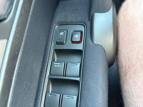 Used 2011 Honda CR-V LX image 21