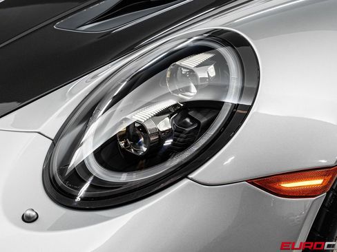 Used 2019 Porsche 911 GT2 RS RWD image 15
