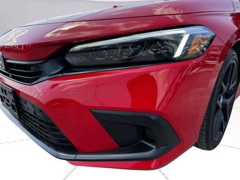 Used 2023 Honda Civic Sport image 11