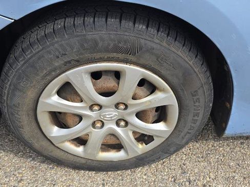 Used 2013 Hyundai Accent GLS image 13