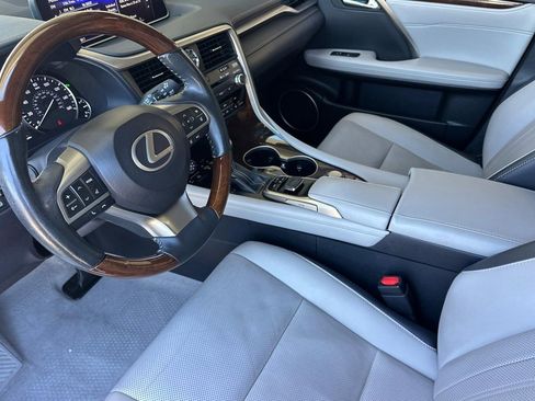 Used 2019 Lexus RX 350 AWD image 4