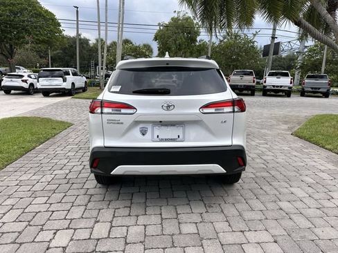 Used 2024 Toyota Corolla Cross LE FWD image 24
