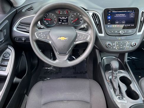 Used 2023 Chevrolet Malibu LT image 11