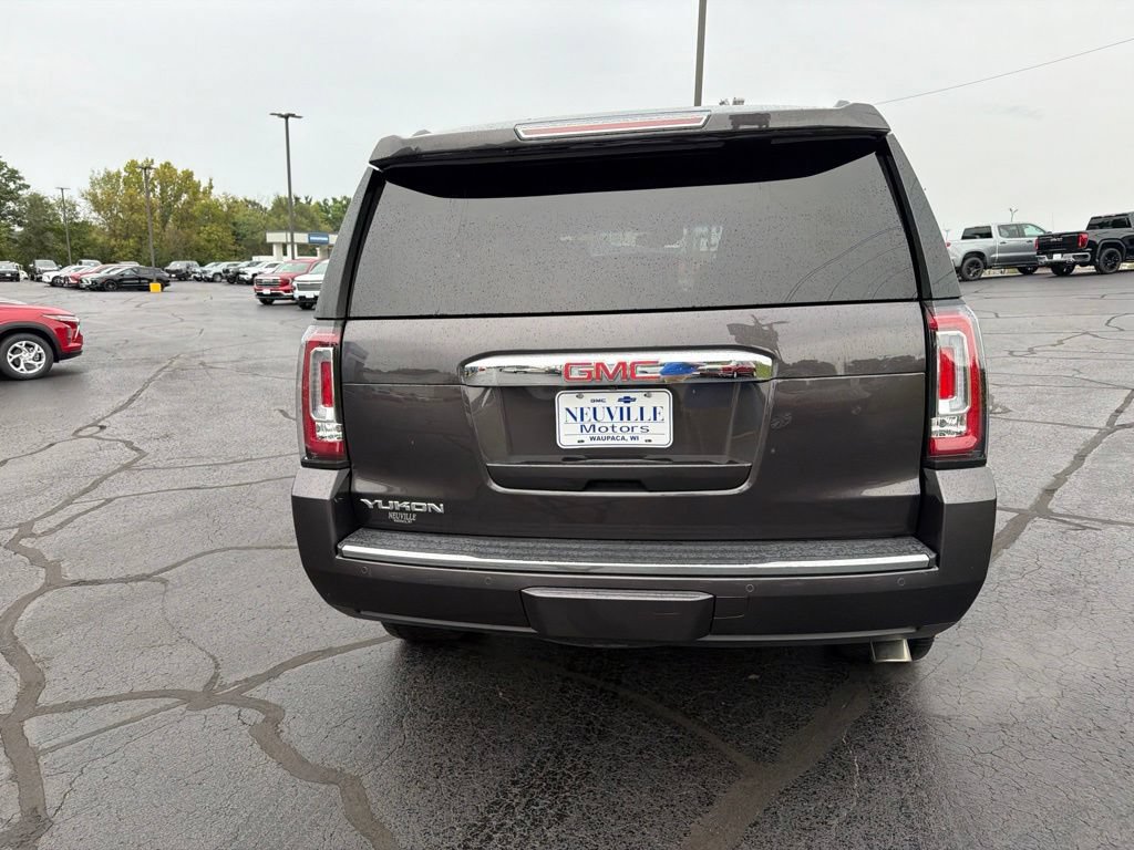 Used 2017 GMC Yukon Denali w/ Open Road Package AWD/4WD image 4