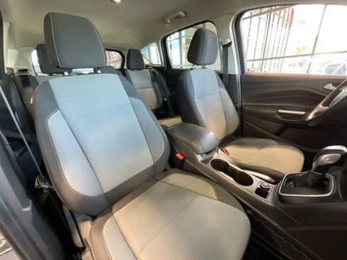 Used 2017 Ford C-MAX SE w/ Equipment Group 201A image 17