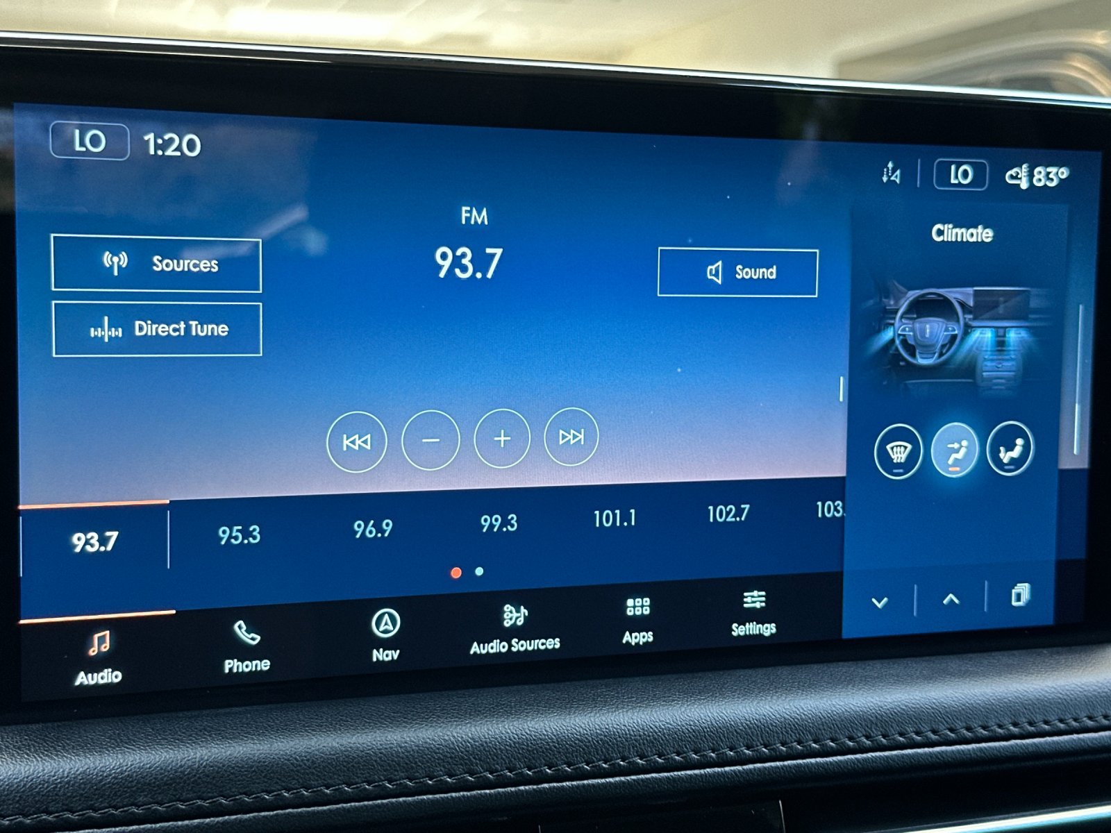 Certified 2023 Lincoln Nautilus FWD w/ Premium Package image 20