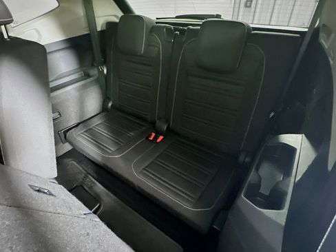 Used 2024 Volkswagen Tiguan S w/ MDO Package, Three-Row image 29