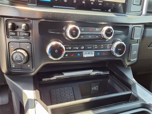 New 2025 Ford F350 Lariat w/ Lariat Ultimate Package image 16