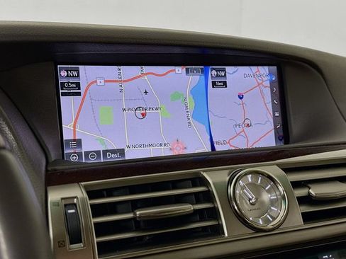 Used 2017 Lexus LS 460 L RWD image 13