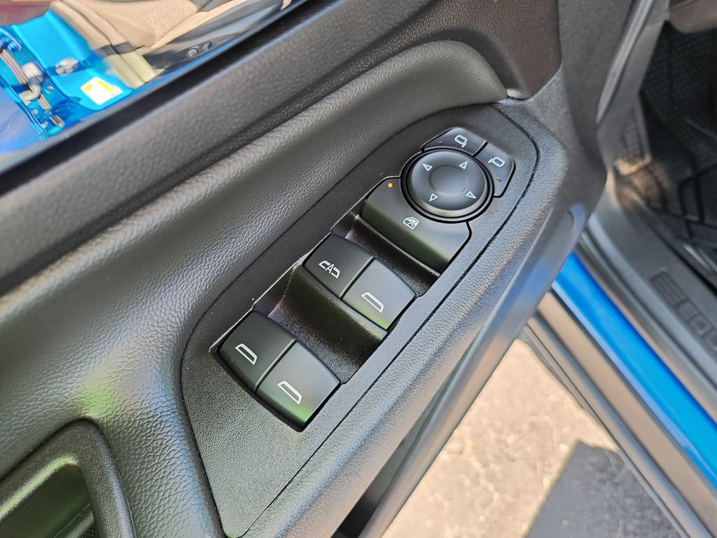 Used 2024 Chevrolet Equinox LT FWD image 11