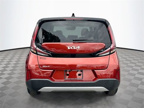 Used 2023 Kia Soul LX w/ Option Group 015 image 6