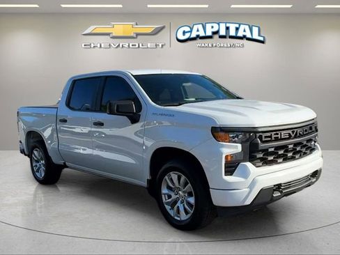 Used 2022 Chevrolet Silverado 1500 Custom RWD image 7