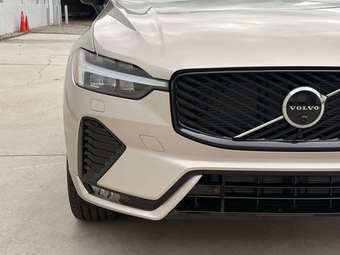 Used 2026 Volvo XC60 B5 Plus w/ Climate Package image 11