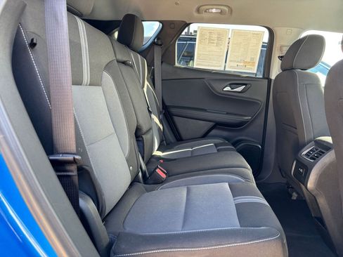 Used 2025 Chevrolet Blazer LT image 28