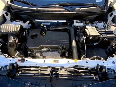 Used 2023 Chevrolet Equinox RS image 28