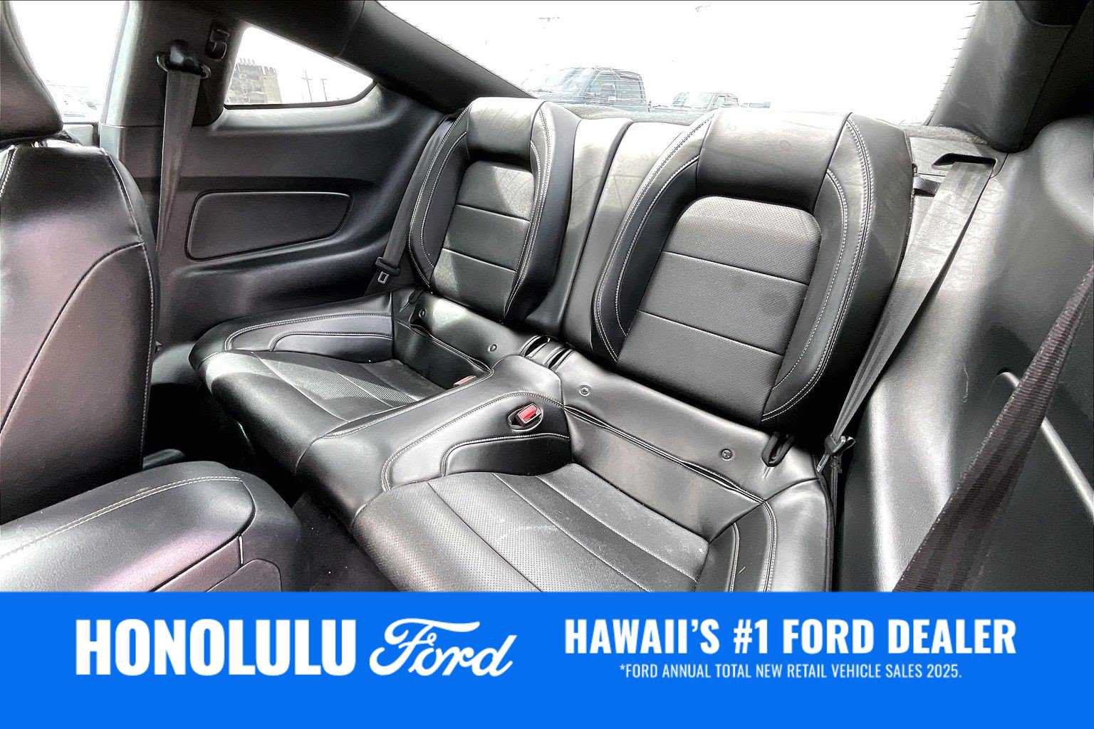 Used 2021 Ford Mustang GT Premium w/ Equipment Group 401A RWD image 28