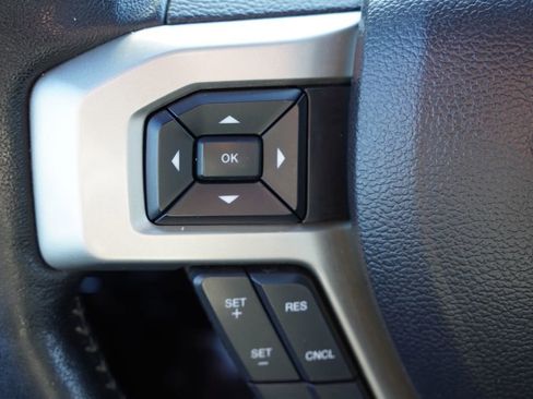 Certified 2020 Ford F150 Lariat w/ Equipment Group 502A Luxury image 36