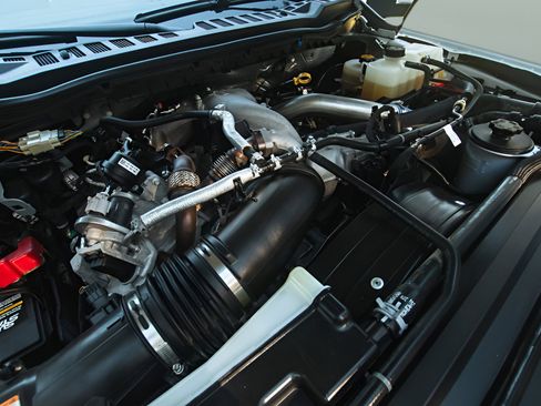 Used 2024 Ford F250 XLT w/ FX4 Off-Road Package image 35