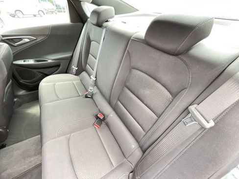 Used 2024 Chevrolet Malibu RS FWD image 13