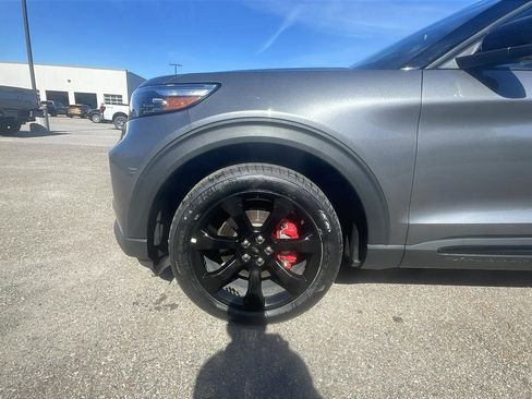 Certified 2023 Ford Explorer ST w/ Equipment Group 401A image 25