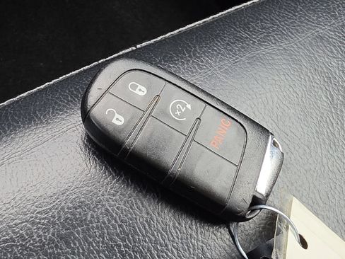 Used 2019 Jeep Compass Limited FWD image 33