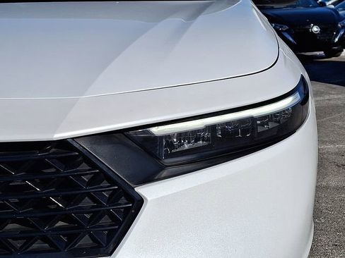 Used 2025 Honda Accord LX image 9