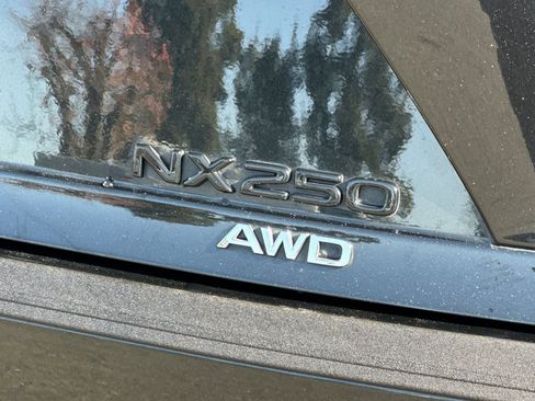 Certified 2022 Lexus NX 250 AWD image 23