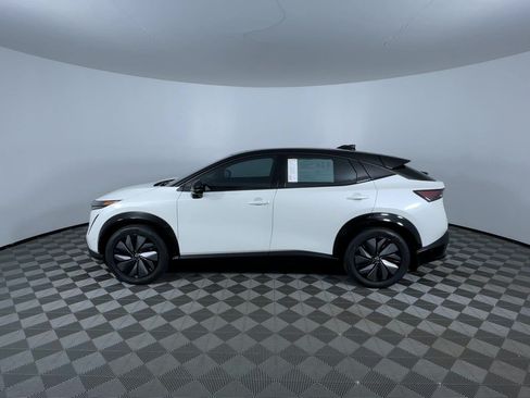Certified 2024 Nissan Ariya AWD image 5