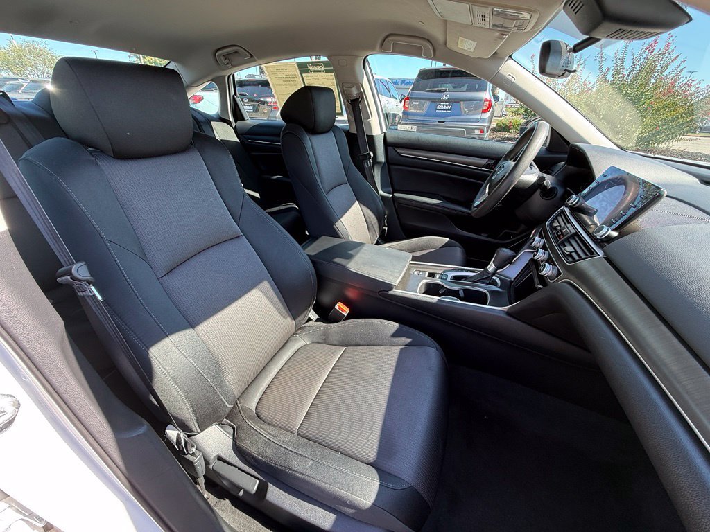 Used 2021 Honda Accord LX image 38