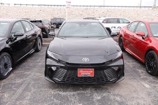 New 2026 Toyota Camry SE FWD image 3