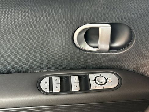 Certified 2024 Hyundai Ioniq 5 SEL RWD image 14