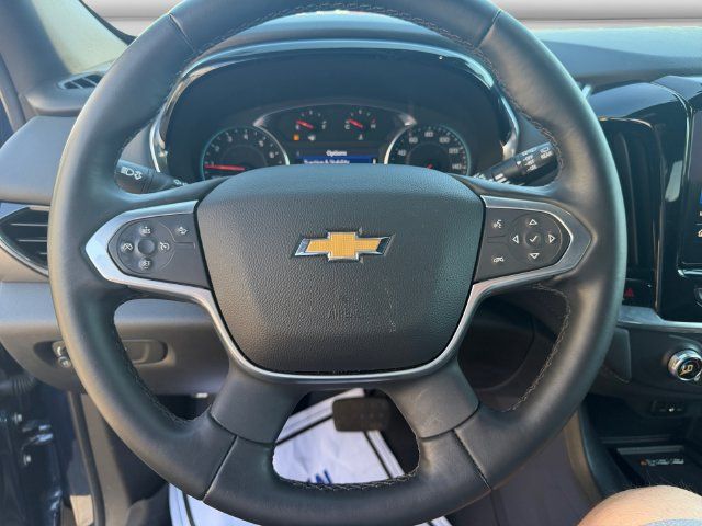 Used 2023 Chevrolet Traverse LT AWD/4WD image 13