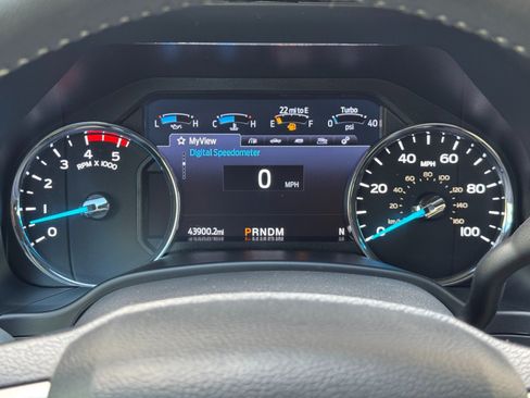 Used 2021 Ford F250 Lariat AWD/4WD image 23