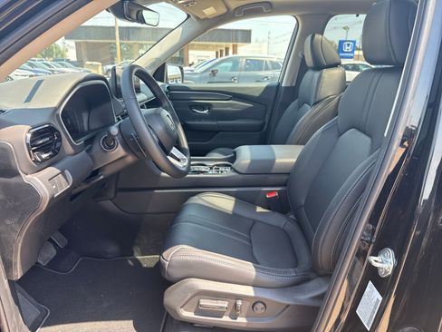 Used 2026 Honda Pilot Touring image 21