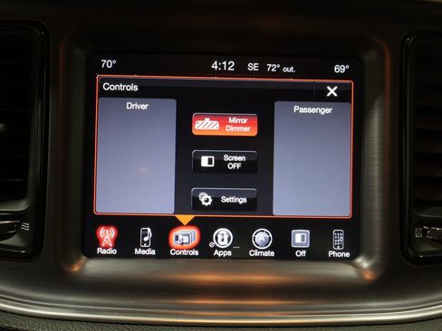 Used 2016 Dodge Challenger R/T Scat Pack w/ Technology Group RWD image 25