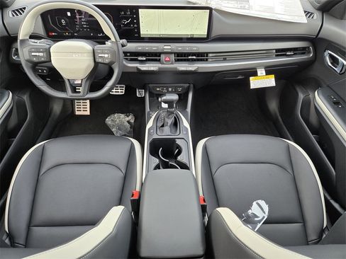 New 2025 Kia K4 GT-Line Turbo image 19
